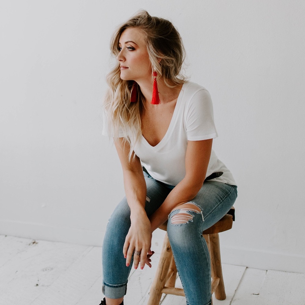 Meet your Posher, Ambree